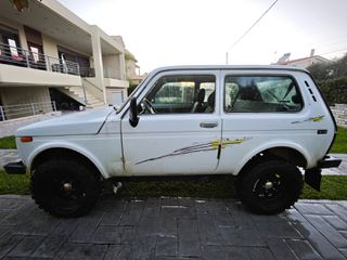 Lada Niva 2004 1,7 FI-thumb-3