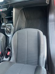 Peugeot 2008 2021-thumb-16
