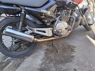YAMAHA YBR 125-thumb-2