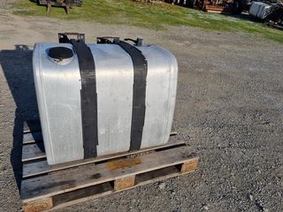 ΡΕΖΕΡΒΟΥΑΡ ΜΕ ΒΑΣΕΙΣ VOLVO FH12-FH13-FH16