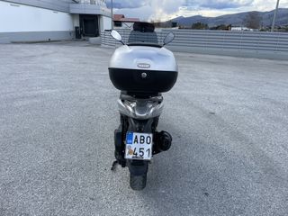 Piaggio Beverly 300 2019 ΕΚΔΟΣΗ 300S - ΜΕ ABS / ASR & ΒΑΛΙΤΣΑ - ΕΛΛΗΝΙΚΗΣ ΑΝΤΙΠΡΟΣΩΠΕΙΑΣ - ΑΝΤΑΛΛΑΓΗ ΜΕ ΑΥΤΟΚΙΝΗΤΟ-thumb-3