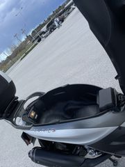 Piaggio Beverly 300 2019 ΕΚΔΟΣΗ 300S - ΜΕ ABS / ASR & ΒΑΛΙΤΣΑ - ΕΛΛΗΝΙΚΗΣ ΑΝΤΙΠΡΟΣΩΠΕΙΑΣ - ΑΝΤΑΛΛΑΓΗ ΜΕ ΑΥΤΟΚΙΝΗΤΟ-thumb-22