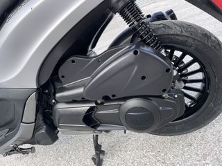Piaggio Beverly 300 2019 ΕΚΔΟΣΗ 300S - ΜΕ ABS / ASR & ΒΑΛΙΤΣΑ - ΕΛΛΗΝΙΚΗΣ ΑΝΤΙΠΡΟΣΩΠΕΙΑΣ - ΑΝΤΑΛΛΑΓΗ ΜΕ ΑΥΤΟΚΙΝΗΤΟ-thumb-23
