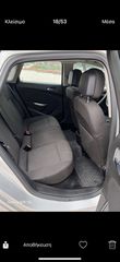 Opel Astra 2010-thumb-28
