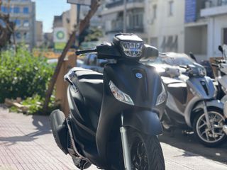 Piaggio Medley 200 2026 Ετοιμοπαράδωτο-thumb-1