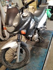 SUZUKI XF 650 FREEWIND