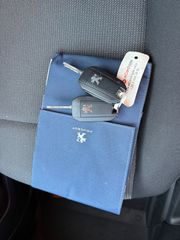 Peugeot Partner 2021-thumb-5