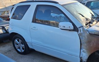 Suzuki Grand Vitara '07 (τα καθίσματα θέλουν βιολογικό καθαρισμό)-thumb-2