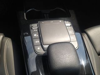 Mercedes-Benz A 180 2020 PROGRESSIVE 7G-DCT -NIGHT PACKAGE-PANORAMA-thumb-50