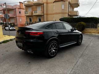 Mercedes-Benz GLC 300 2021 GLC COUPé 300 E AMG LINE 4MATIC 9G-TRONIC PLUG-IN-thumb-8