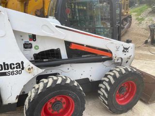 Φορτωτάκι Bobcat 2015 S630-thumb-31