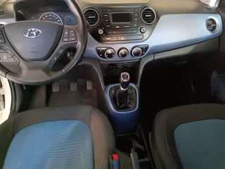 Hyundai i 10 2017-thumb-12
