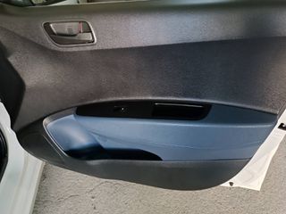 Hyundai i 10 2017-thumb-16
