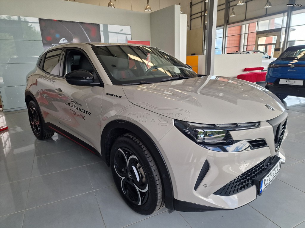 Alfa Romeo Junior 2026 1.2 SPECIALE 145HP eHYBRID