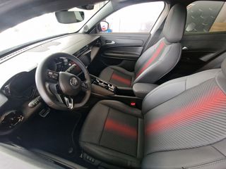 Alfa Romeo Junior 2026 1.2 SPECIALE 145HP eHYBRID-thumb-4