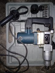 Κρουστικο περιστροφικο δραπανο,,θελει ανταλλακτικες μπιλιες στο τσοκ