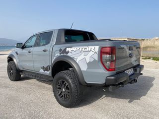 Ford Raptor 2020-thumb-2