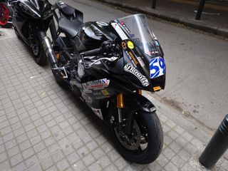 Yamaha YZF-R6 2022 Race