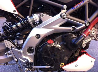 Aprilia Dorsoduro 750 2009-thumb-6