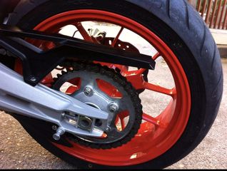 Aprilia Dorsoduro 750 2009-thumb-10