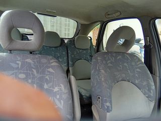 Citroen C4 Picasso 2002 C4 PICASSO-thumb-3