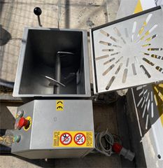Ζυμωτήριο Κρεάτων Επιτραπέζιο 25Kg 70x36x64Cm - Μεταχειρισμένο.-thumb-3