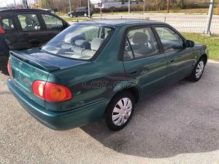 Toyota Corolla 2001 1.4-thumb-7
