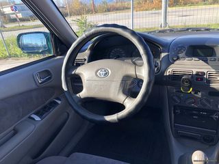 Toyota Corolla 2001 1.4-thumb-18