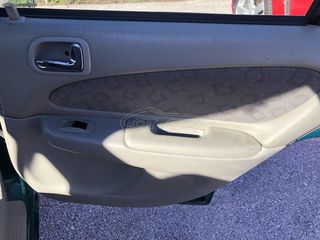 Toyota Corolla 2001 1.4-thumb-19
