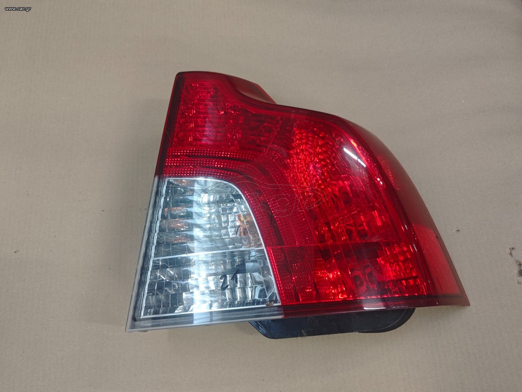 Φανάρι πίσω δεξι γνήσιο μεταχειρισμένο Volvo S40 2008-2012