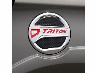 ΔΙΑΚΟΣΜΗΤΙΚΟ ΤΑΠΑΣ ΡΕΖΕΡΒΟΥΑΡ MITSUBISHI L200 '14