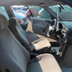 Saab 900 2000-thumb-3