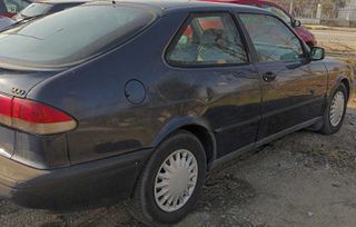 Saab 900 2000-thumb-14