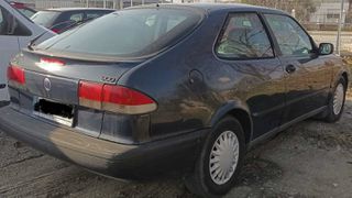 Saab 900 2000-thumb-16