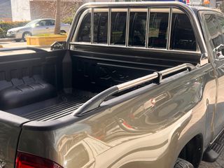 Roll bar inox Hilux 2015+