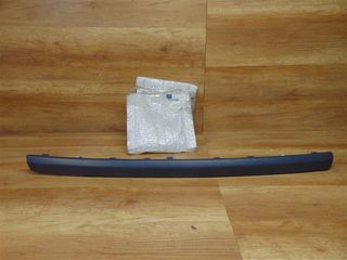 Φάσα Κεντρική Πίσω Προφυλακτήρα Mercedes W203 - A2038850021 Color: 9999