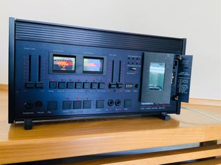 TANDBERG TCD 440A-thumb-5