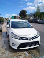 Toyota Verso 2017-thumb-1