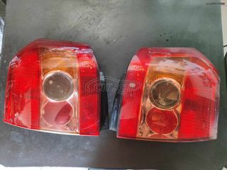 Φανάρια Πίσω Toyota Corolla '02-'06 ζευγάρι