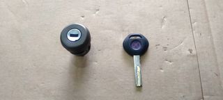 Κλειδαριά  Τιμονιού - BMW -E85/E-86 --(MONT-2006-2012)-- Με κλειδί