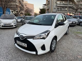 Toyota Yaris 2015 VVT-i Comfort-thumb-2