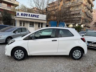 Toyota Yaris 2015 VVT-i Comfort-thumb-4