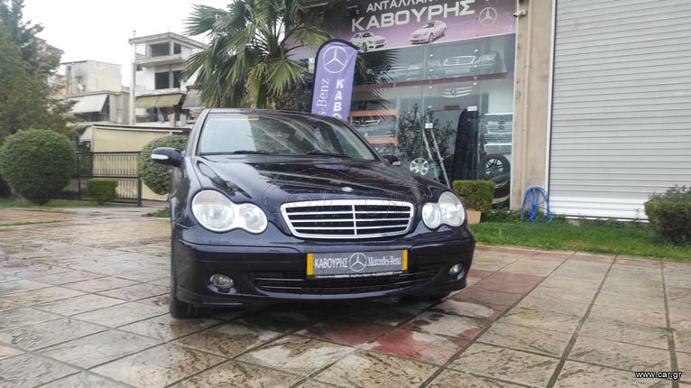Mercedes-Benz C 220 2004 C 220 CDI AUTOMATIC