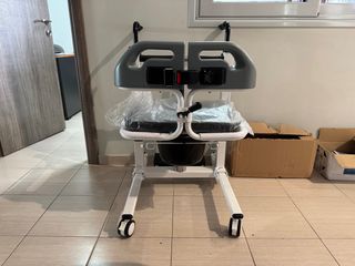 Πωλείται καρέκλα ανύψωσης ασθενών