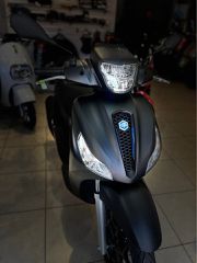 Piaggio Medley 200 2025 S E5+-thumb-1