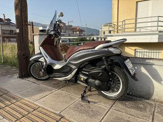 Piaggio Beverly 300 2016 300ie-thumb-2