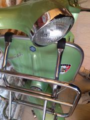 Piaggio Vespa 1972 50s-thumb-8