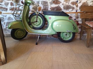 Piaggio Vespa 1972 50s-thumb-13