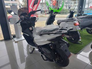 Morbidelli 2025 SC300 E5+-thumb-1