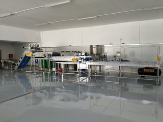 Γραμμή (Inox) διαλογής, καθαρισμού ξένων υλών, πλυσίματος και στεγνώματος  φρούτων και καρπών.